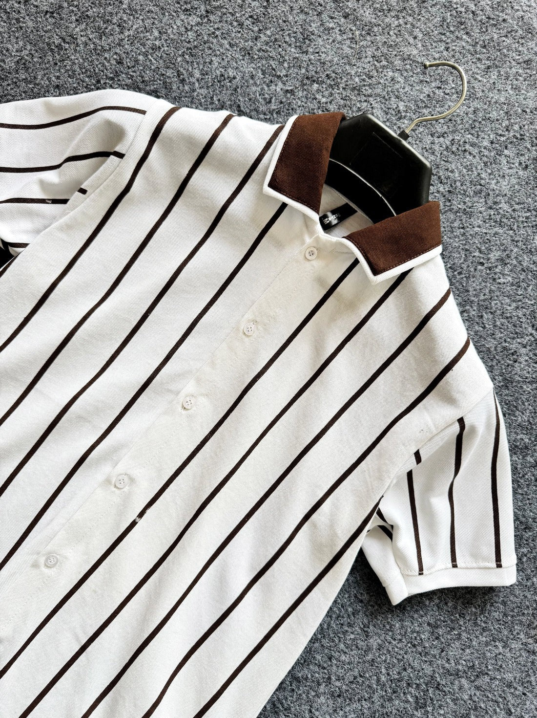 Soxage - Contrast Collar Button Down Polo For Men - White