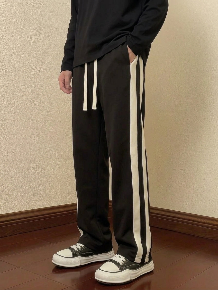 Double Stripes Baggy Trouser - Black