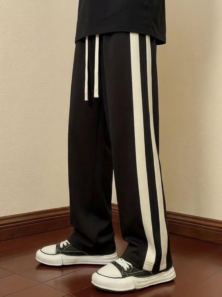 Double Stripes Baggy Trouser - Black