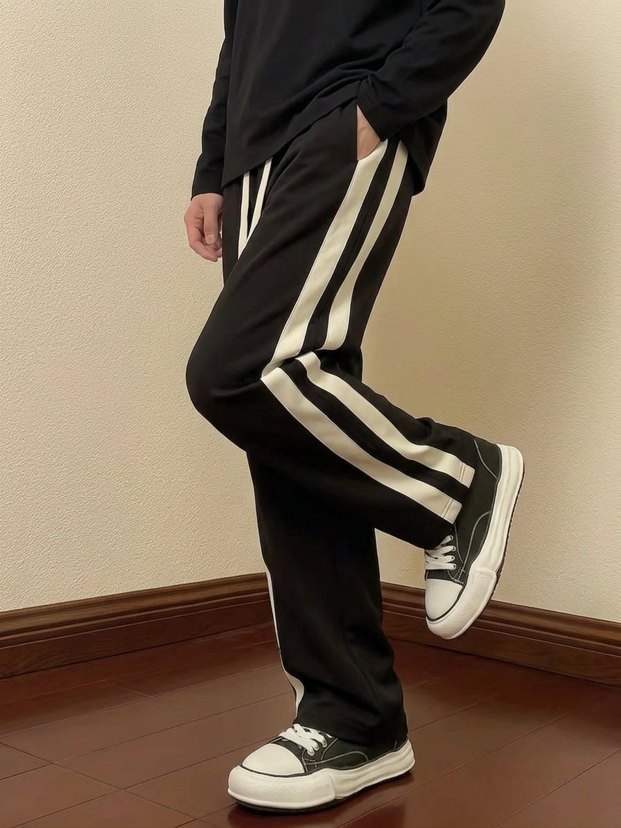 Double Stripes Baggy Trouser - Black